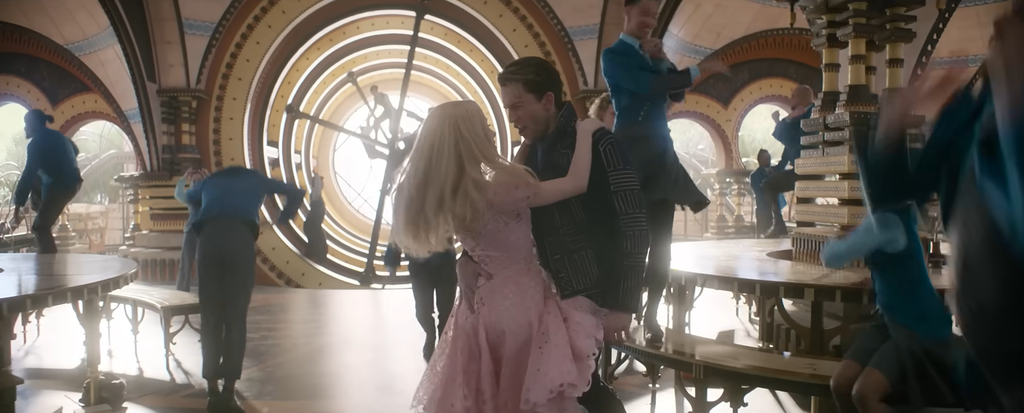 Jonathan Bailey and Ariana Grande dancing in Wicked