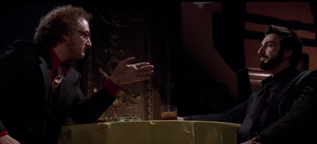 Sean Penn and Al Pacino talking (Carlito's Way)
