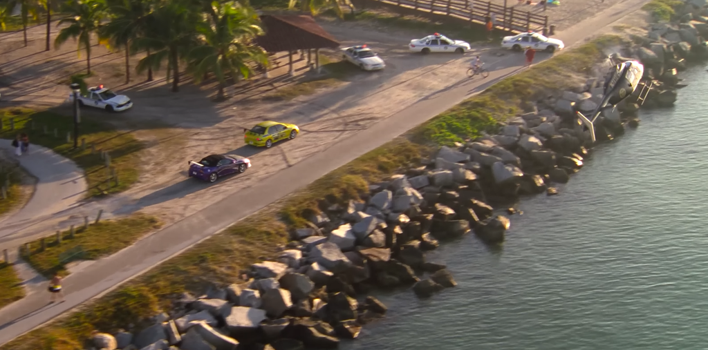 Car Scramble in 2 Fast 2 Furious